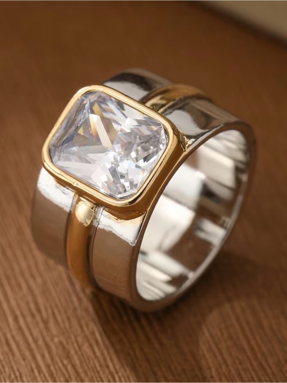 NWOT Two-Tone Statement Ring with Cushion-Cut Clear Stone